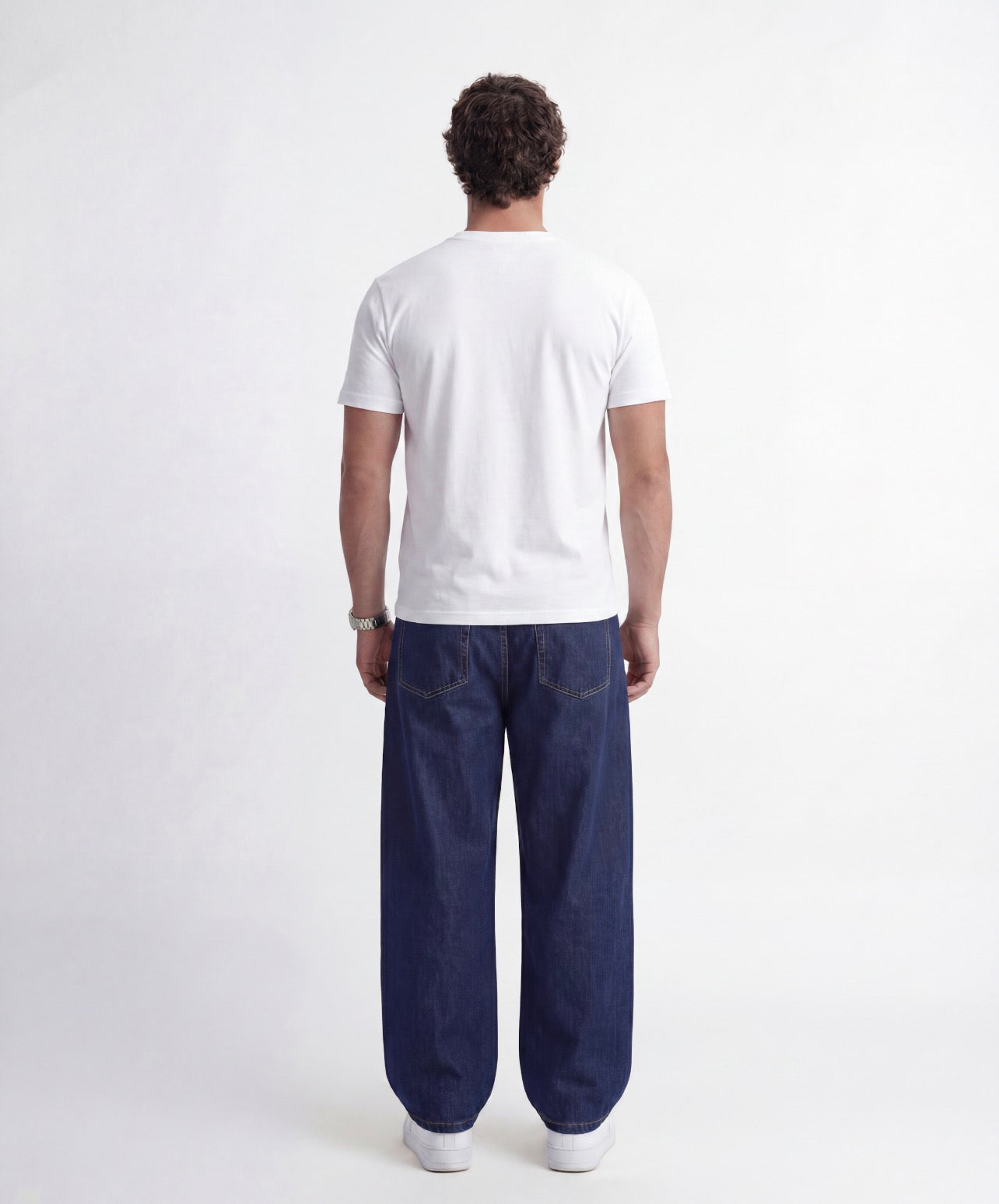 White Shirt – Relaxed Fit